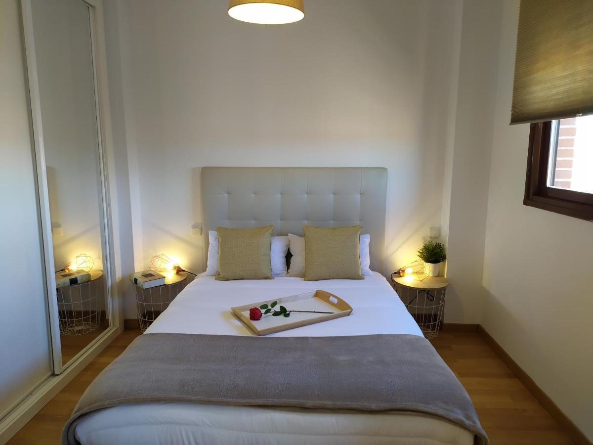 My Suites Madrid - Aeropuerto Ifema ภายนอก รูปภาพ
