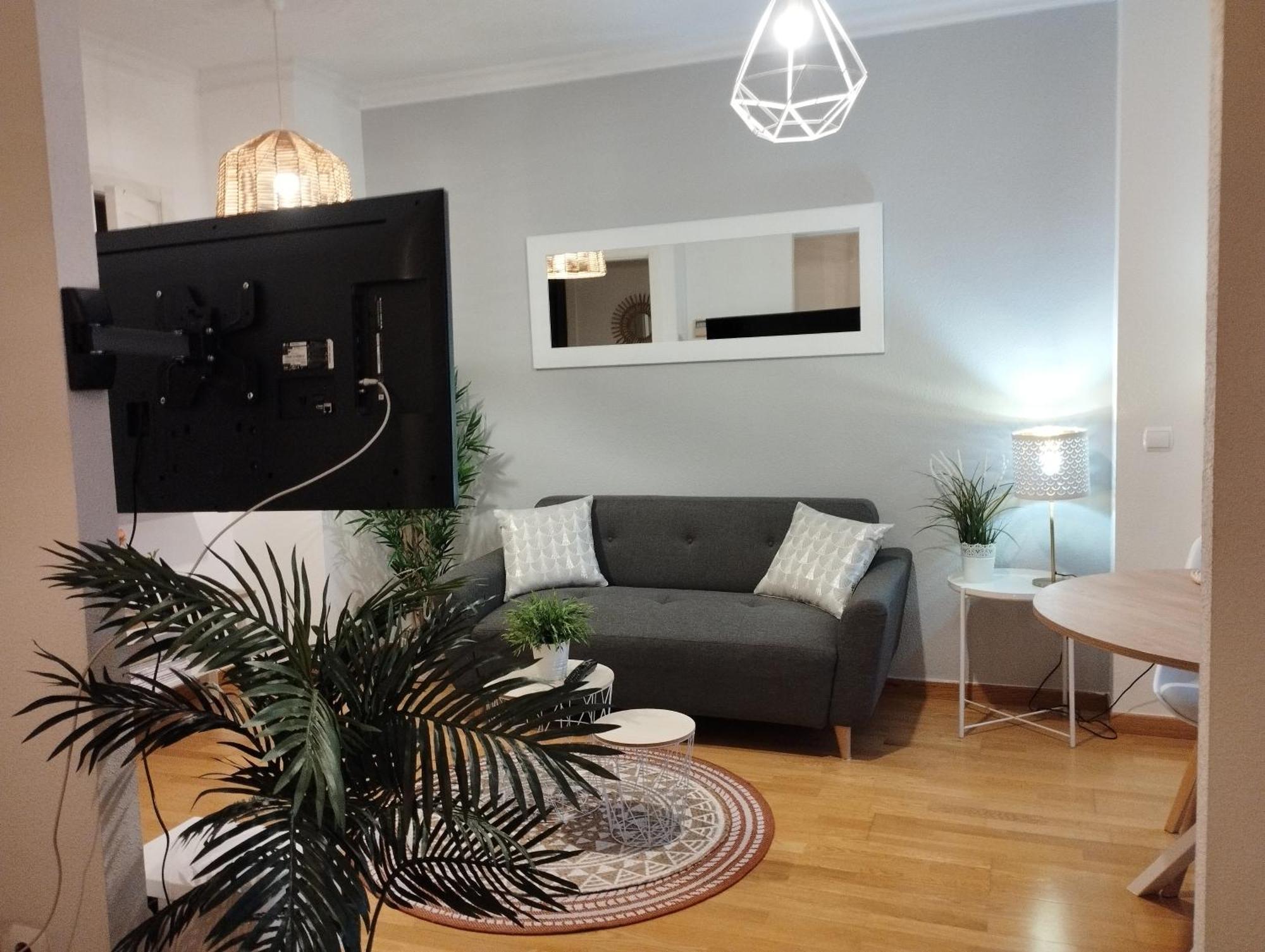 My Suites Madrid - Aeropuerto Ifema ภายนอก รูปภาพ