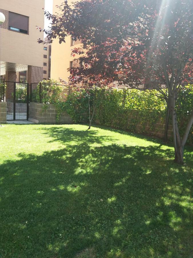 My Suites Madrid - Aeropuerto Ifema ภายนอก รูปภาพ